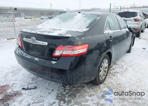 2011 Toyota Camry Xle z USA, uszkodzony, nr VIN 4T4BF3EK1BR148173